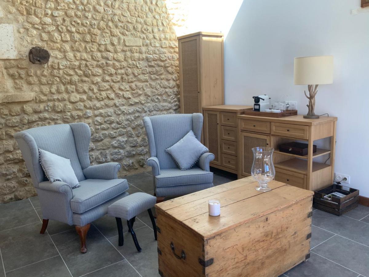 Bed and Breakfast Les Ombrieres Porcheresse Exterior foto